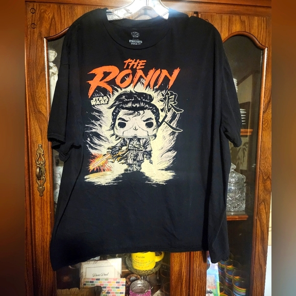 STAR WARS POP T-SHIRT - Picture 1 of 4